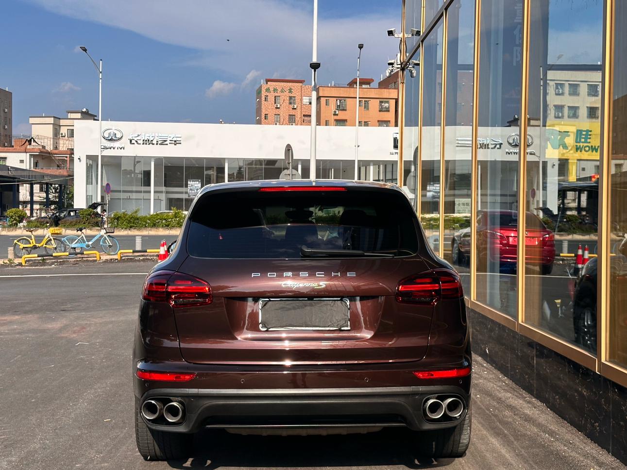 Porsche Cayenne 2015 thumb 4