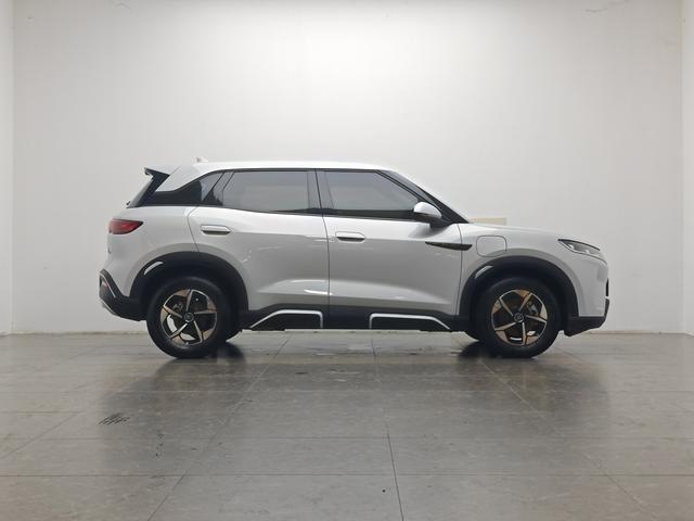 BYD Yuan Up 2024 thumb 6