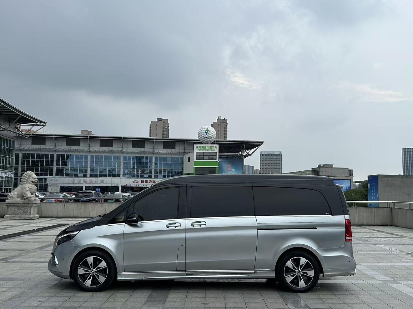 Mercedes-Benz V-Класс 2022 thumb 2