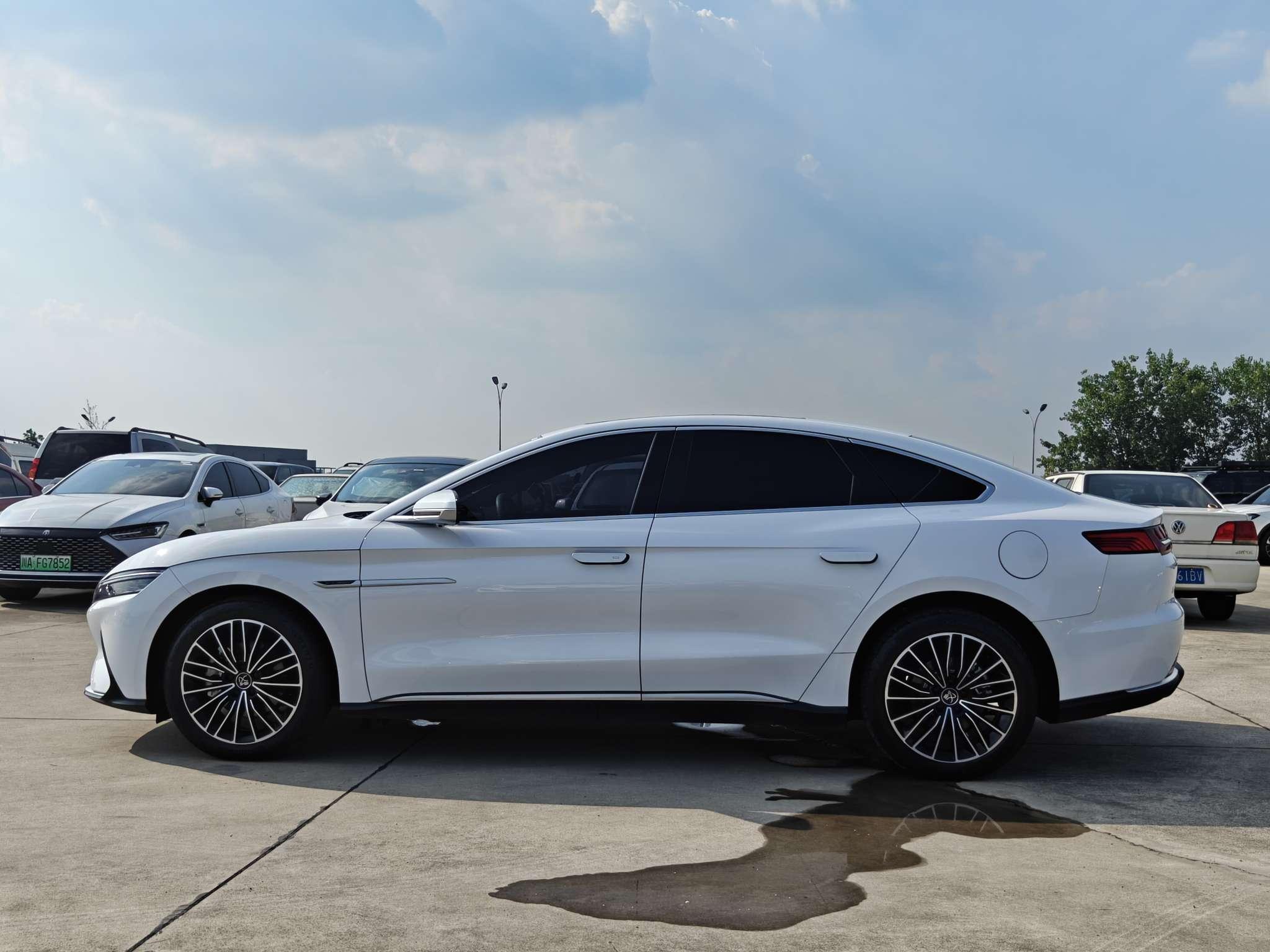 BYD Han 2021 thumb 2