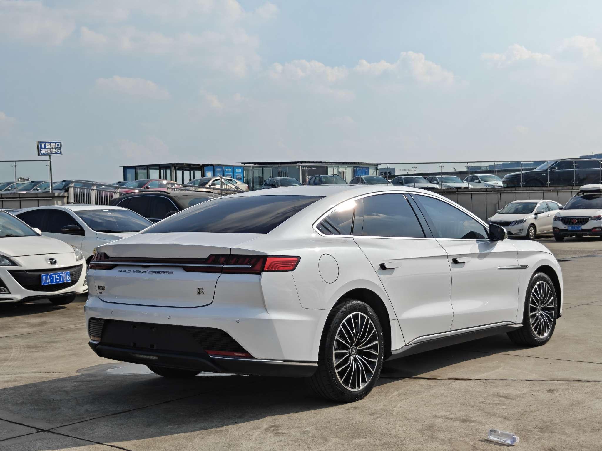 BYD Han 2021 thumb 5