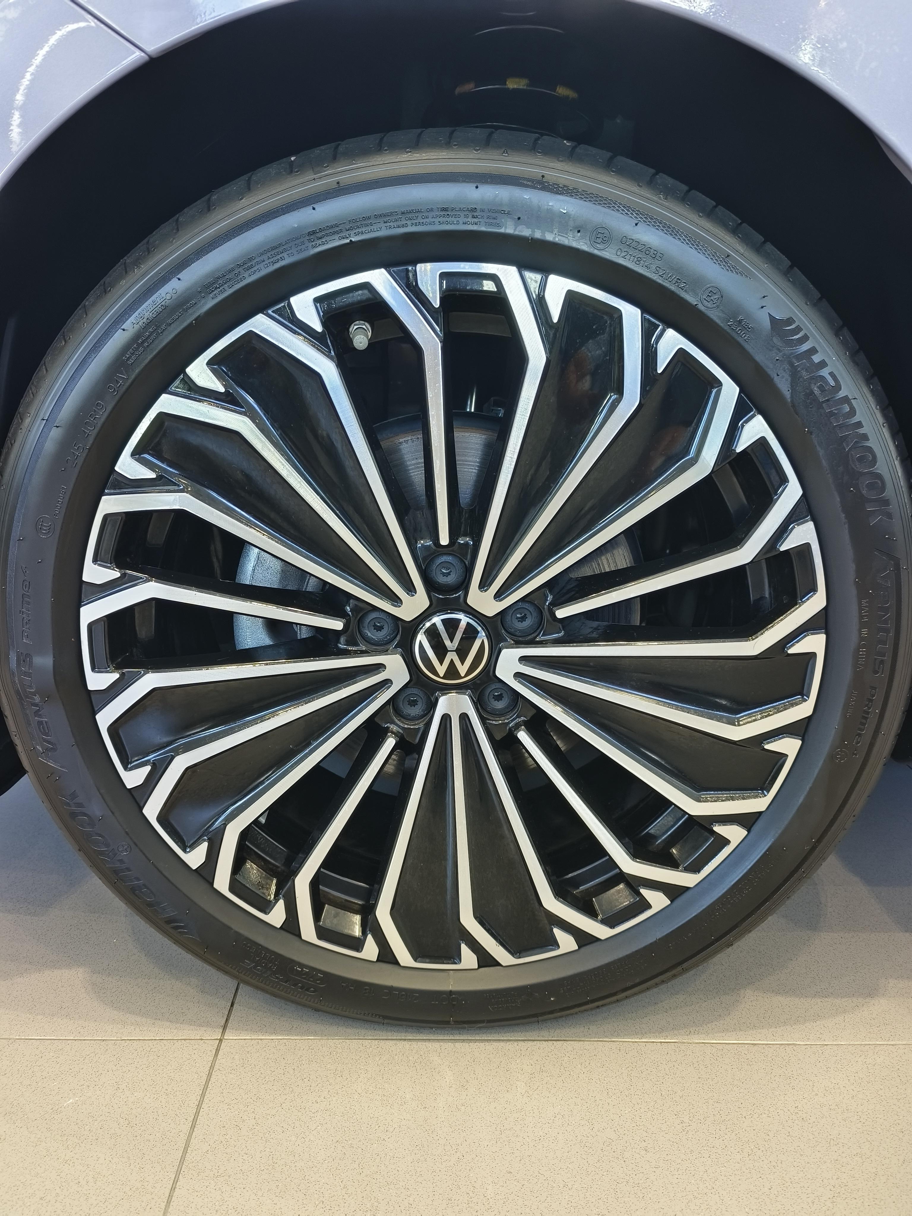 Volkswagen Passat (North America and China) 2025 thumb 5