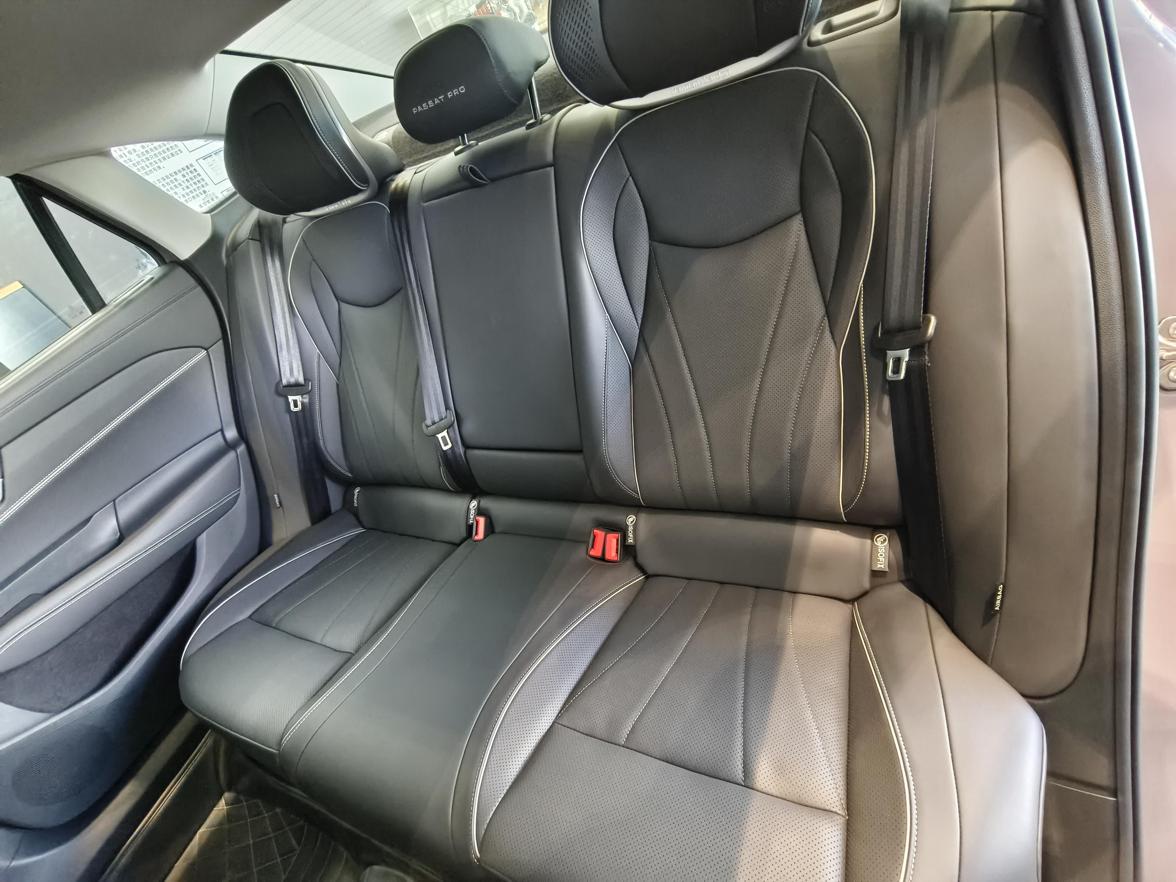Volkswagen Passat (North America and China) 2025 thumb 9