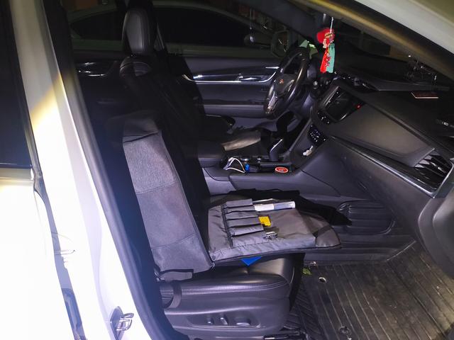 Cadillac XT5 2020 thumb 9