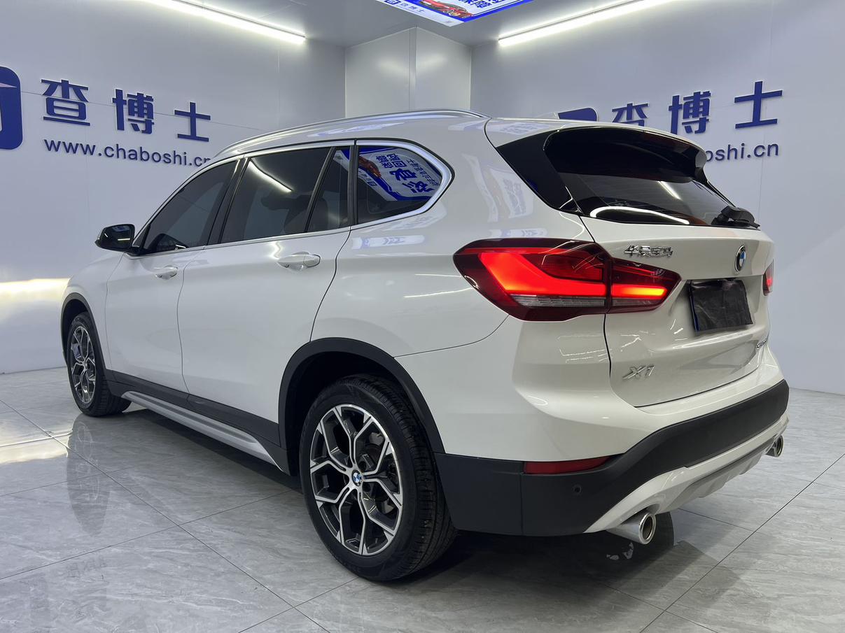 BMW X1 2022 thumb 2