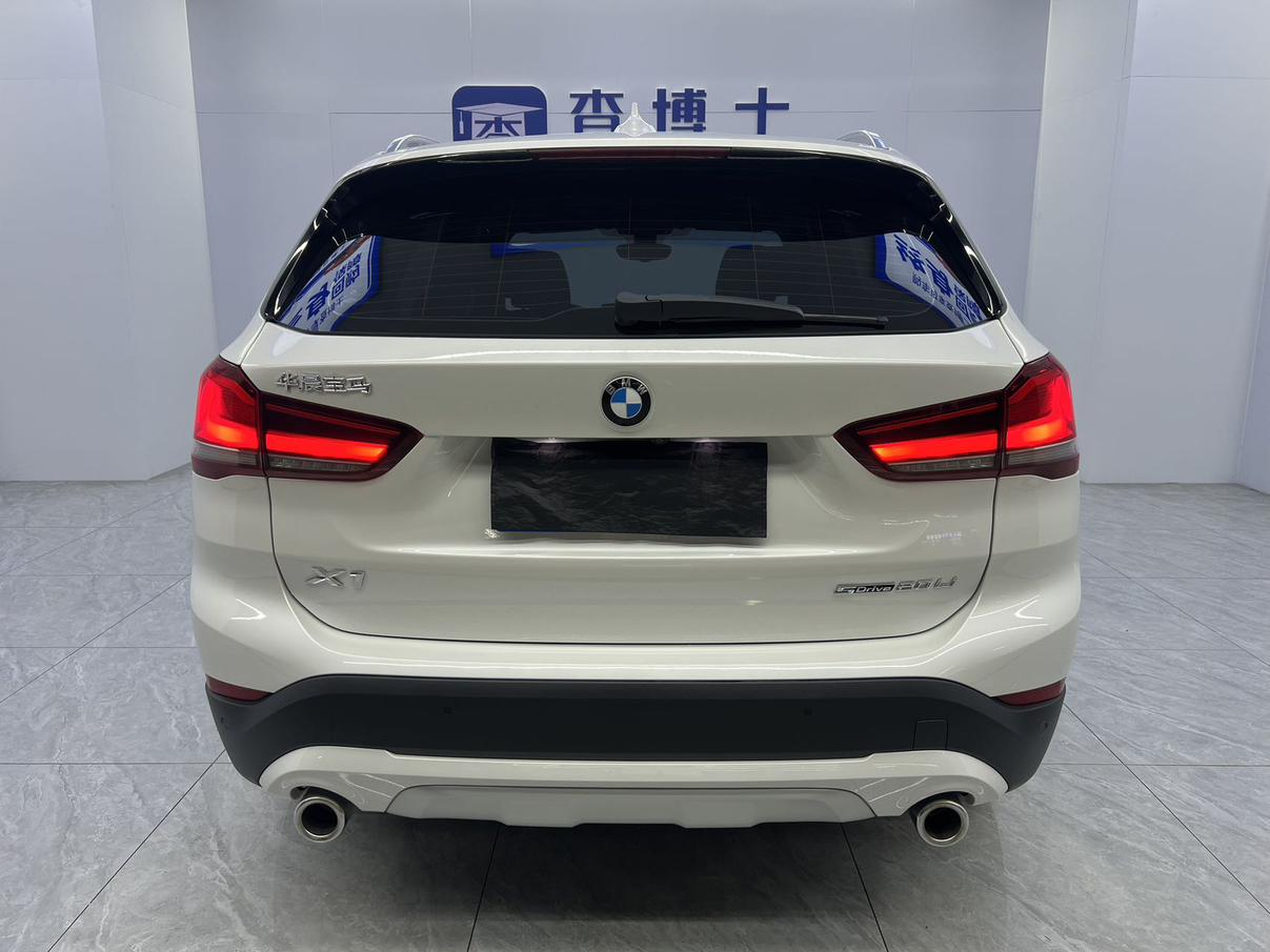 BMW X1 2022 thumb 3