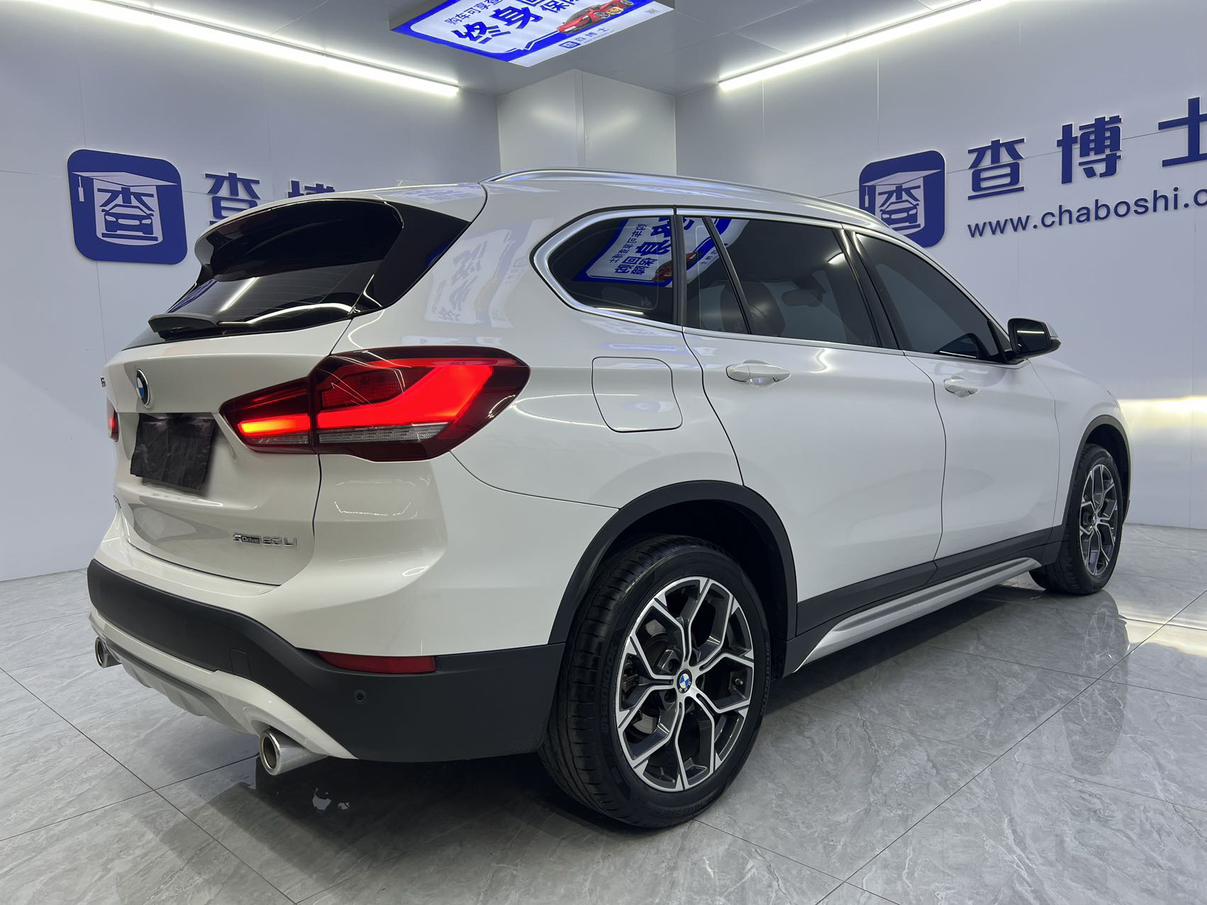 BMW X1 2022 thumb 4