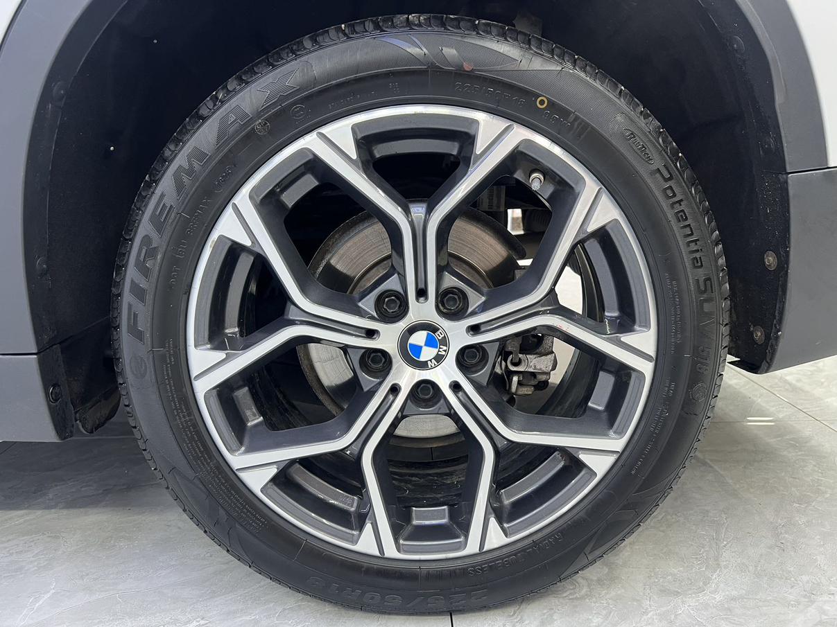 BMW X1 2022 thumb 5