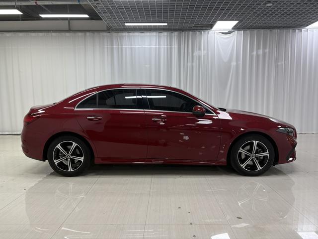 Mercedes-Benz A-Класс 2024 thumb 6