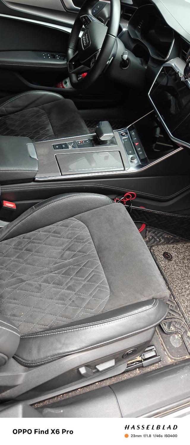 Audi A6 2022 thumb 12