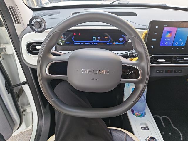 Geely Galaxy Xiong Mao 2025 thumb 5