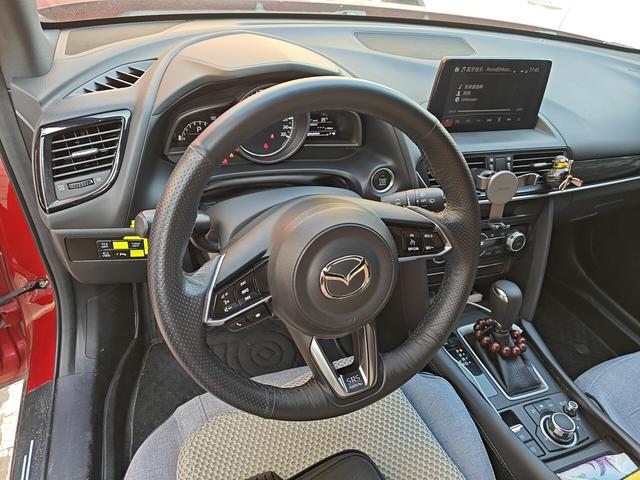 Mazda CX-4 2021 thumb 5