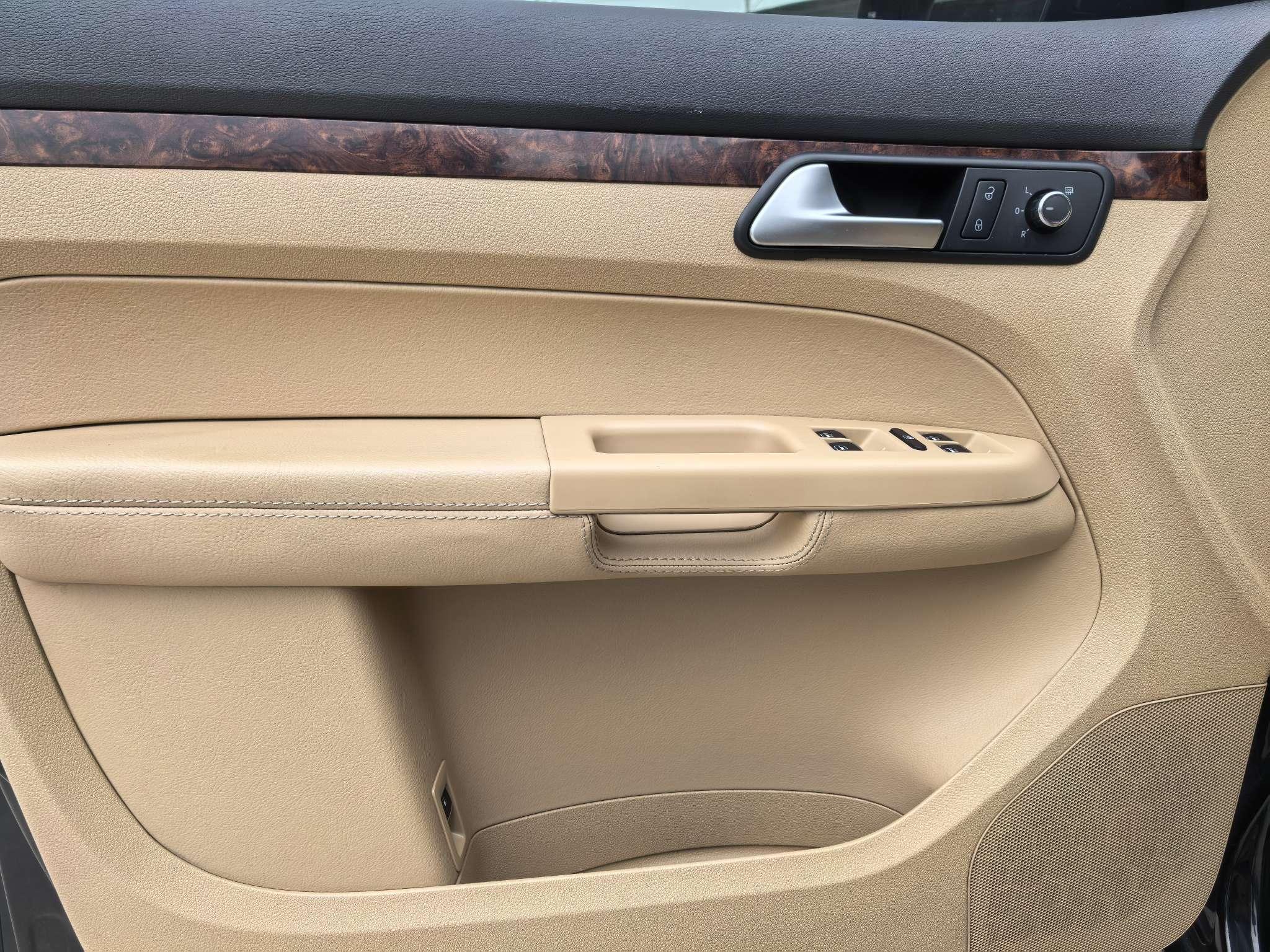 Volkswagen Touran 2015 thumb 5