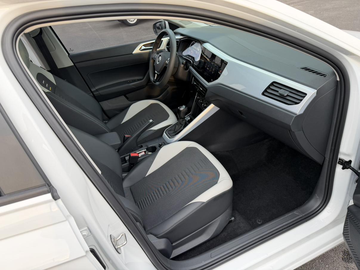 Volkswagen Polo 2021 thumb 8