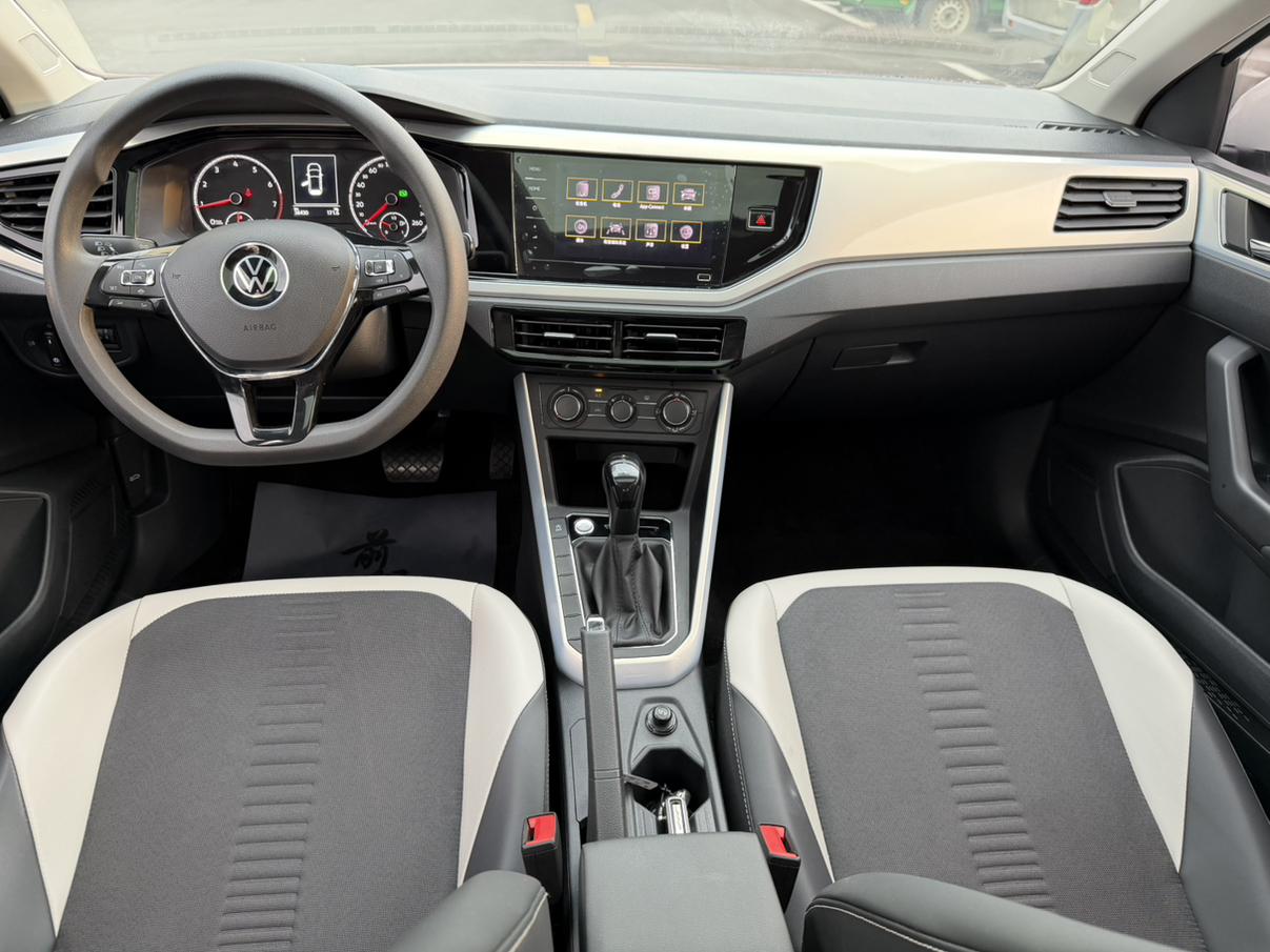 Volkswagen Polo 2021 thumb 10