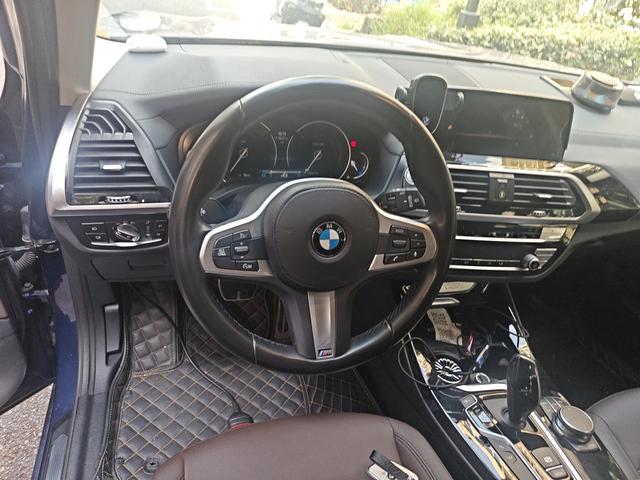 BMW X3 2018 thumb 5