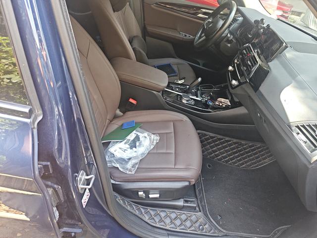 BMW X3 2018 thumb 9