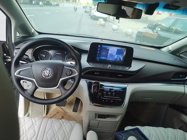 Buick GL8 2021 thumb 3
