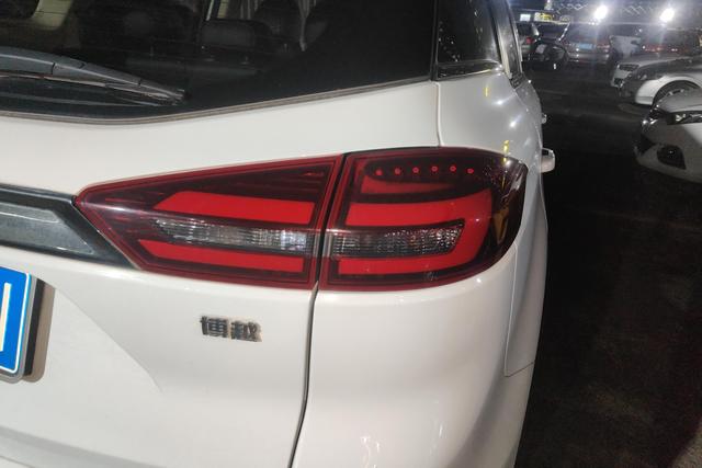 Geely Boyue 2020 thumb 3