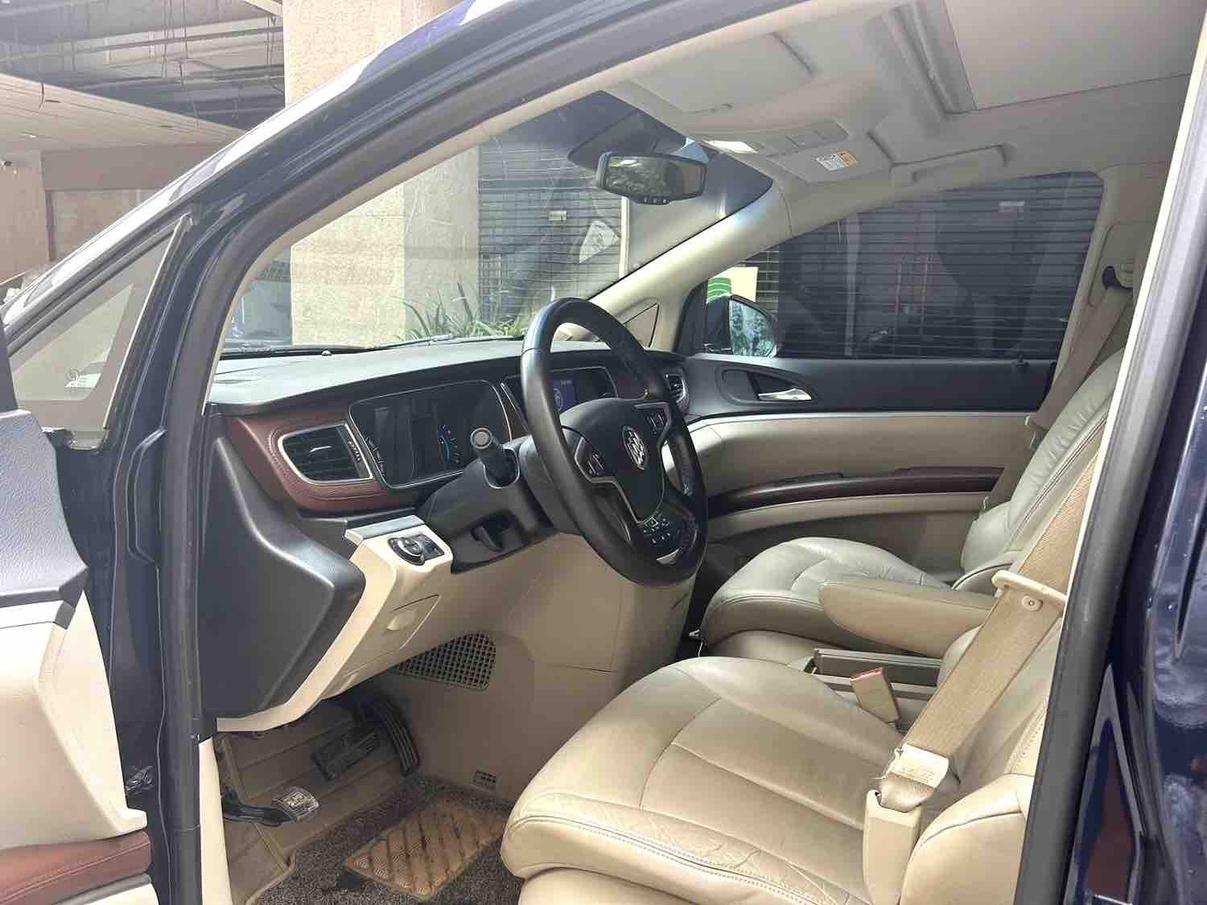 Buick GL8 2014 thumb 5