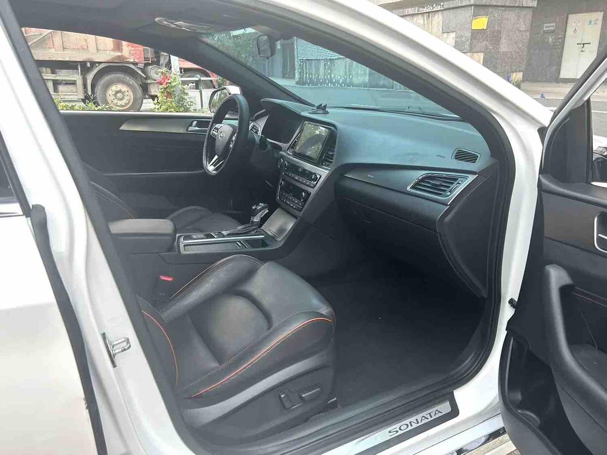 Hyundai Sonata 2015 thumb 4