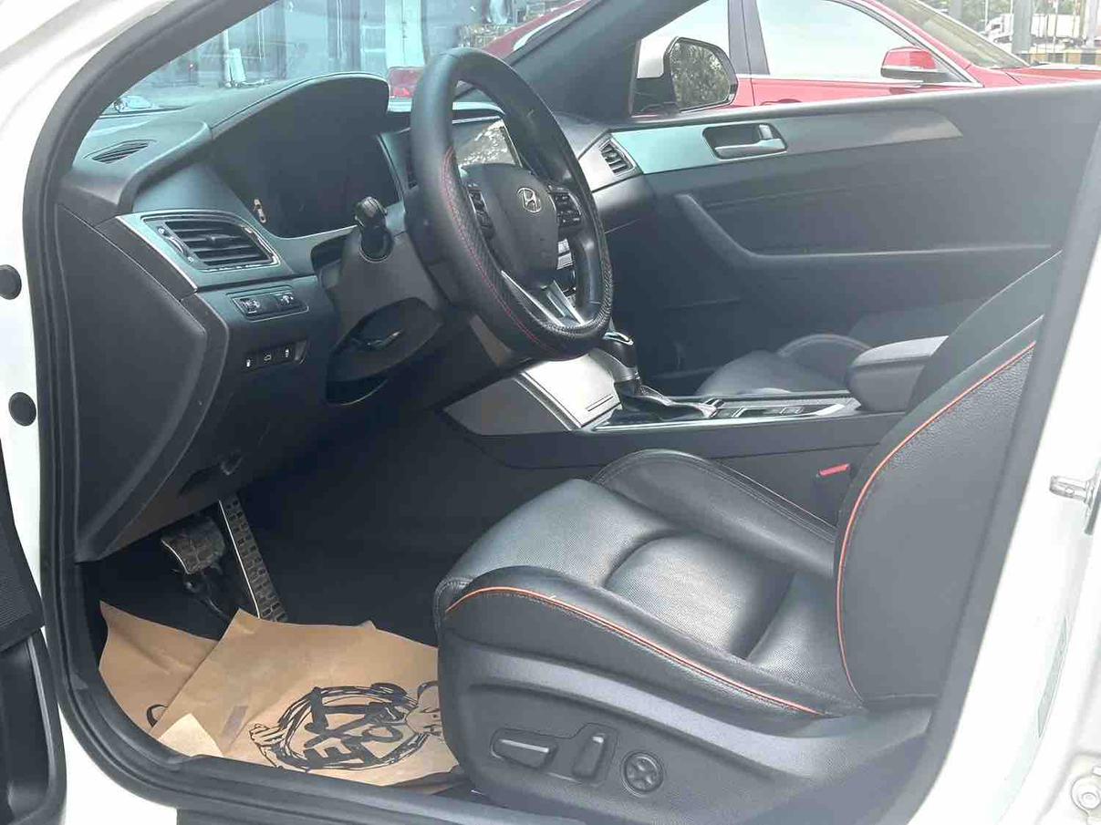 Hyundai Sonata 2015 thumb 6