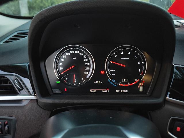BMW X1 2020 thumb 4