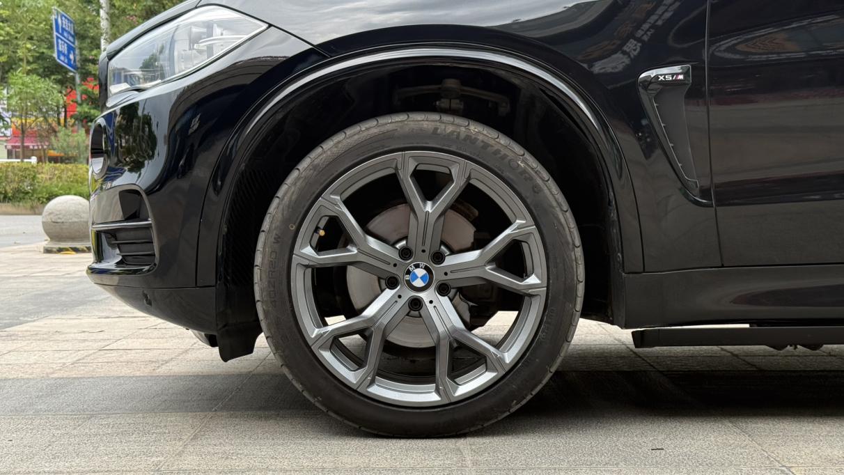 BMW X5 2017 thumb 8
