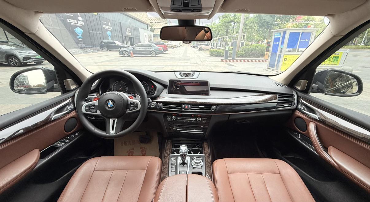 BMW X5 2017 thumb 11