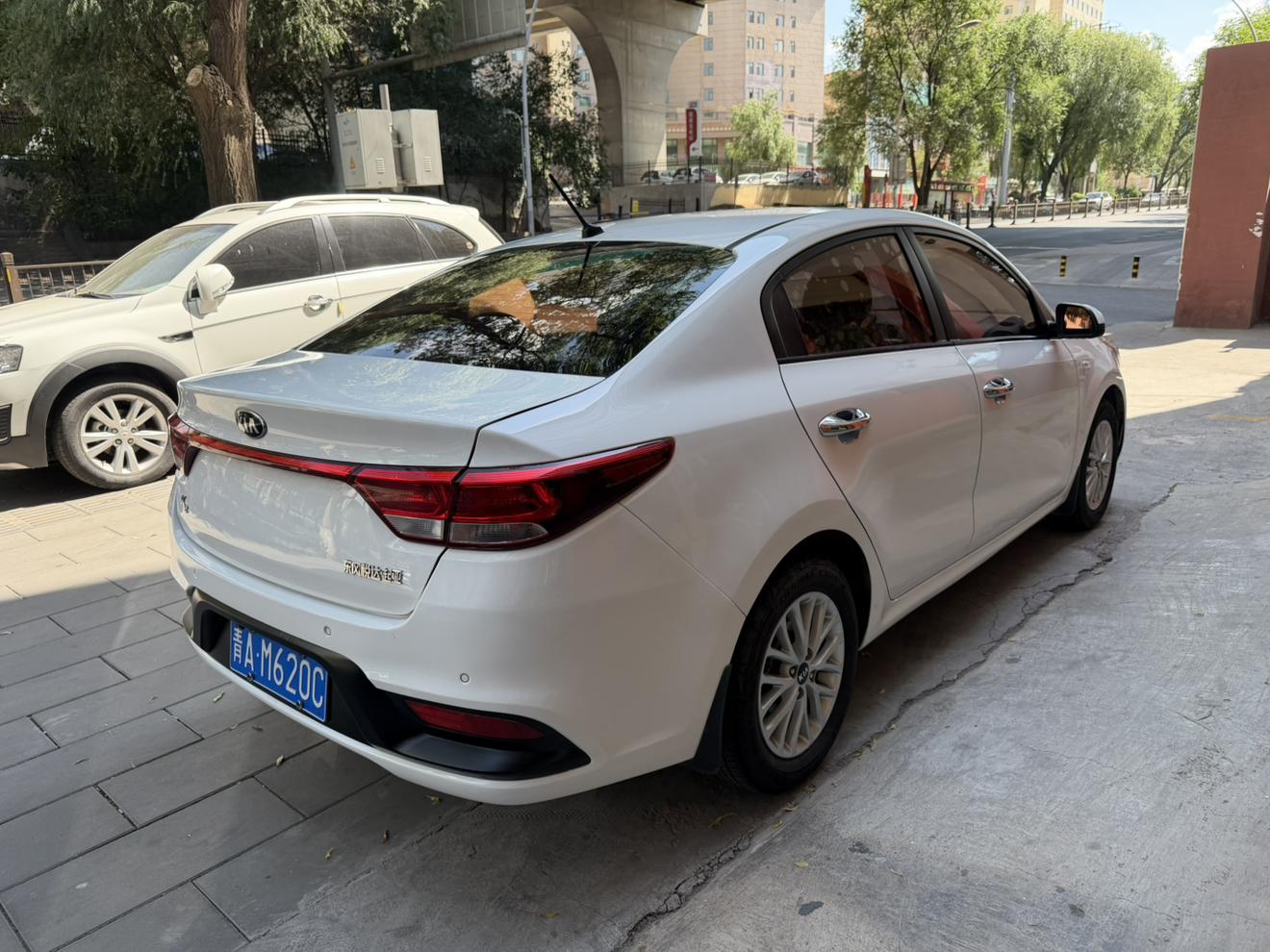 Kia Rio 2017 thumb 4