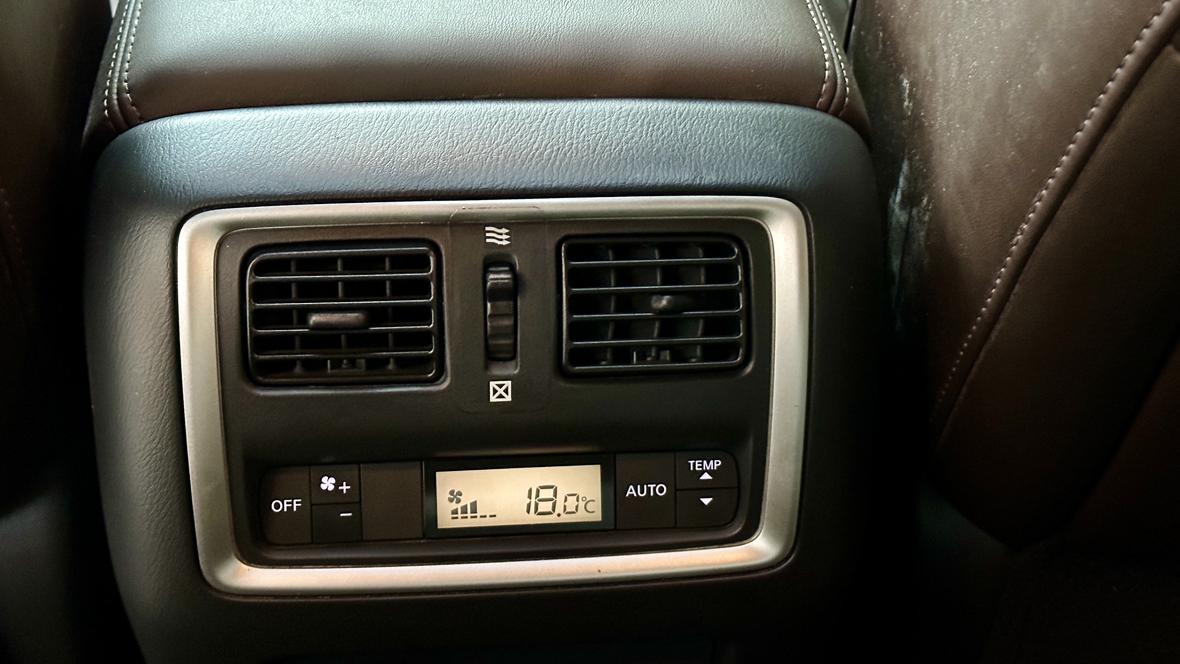 Infiniti QX60 2014 thumb 10