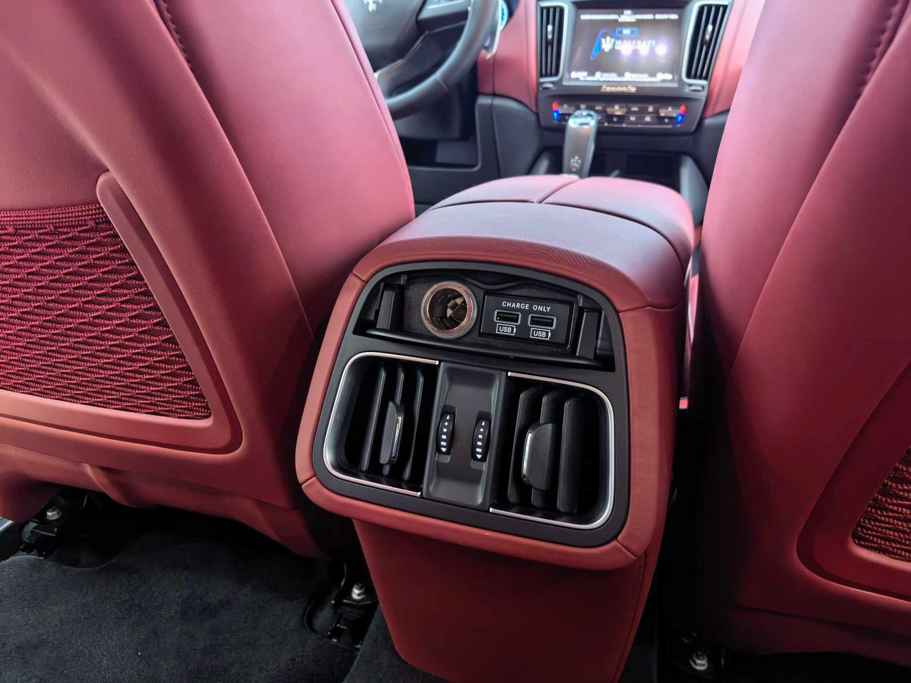 Maserati Levante 2019 thumb 7
