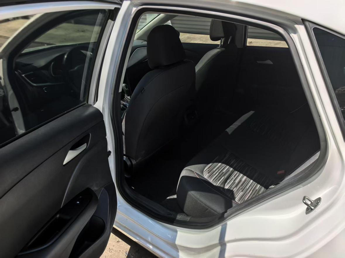 Chevrolet Monza 2019 thumb 9