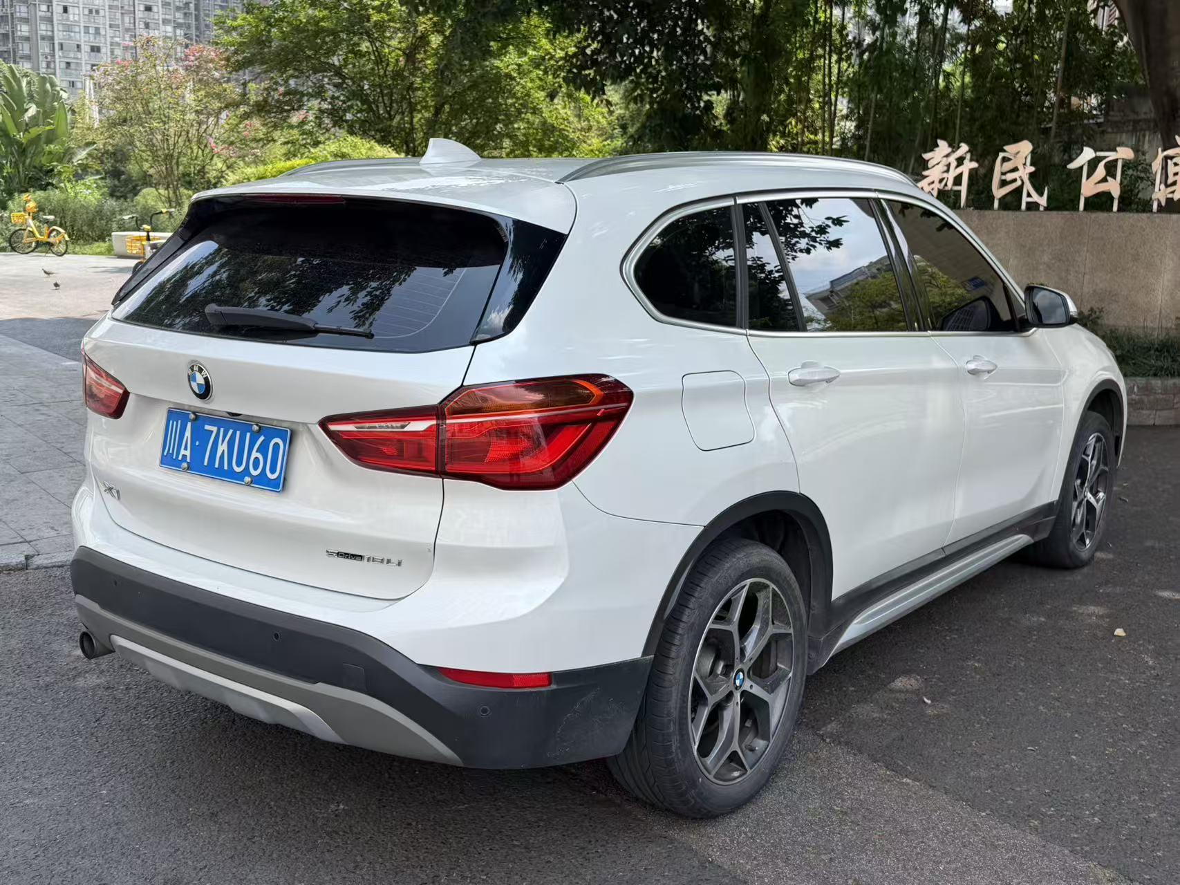 BMW X1 2019 thumb 4