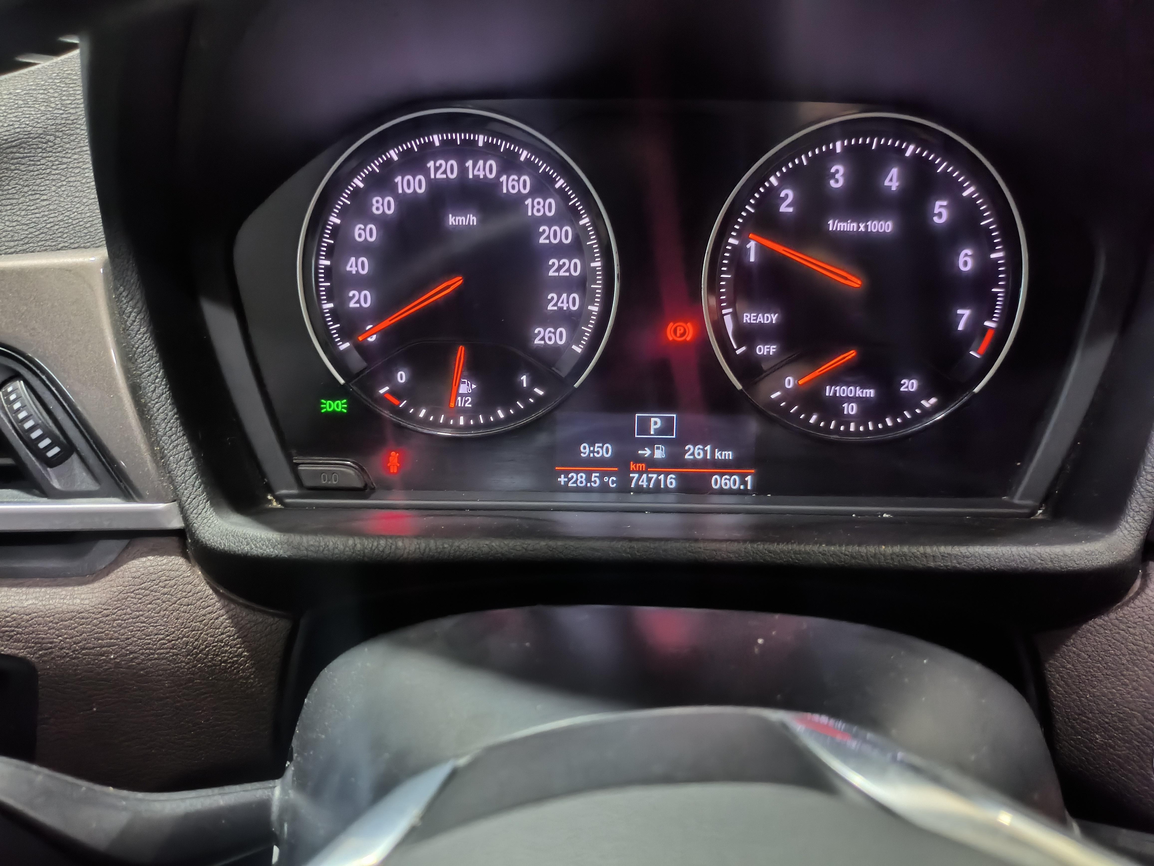 BMW X1 2019 thumb 6