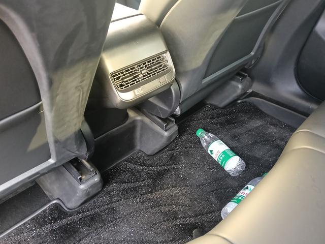 Tesla Model Y 2024 thumb 7