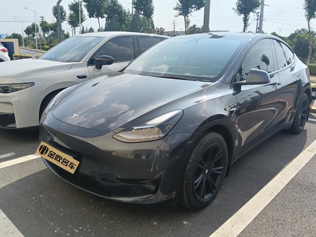 Tesla Model Y 2024 thumb 8