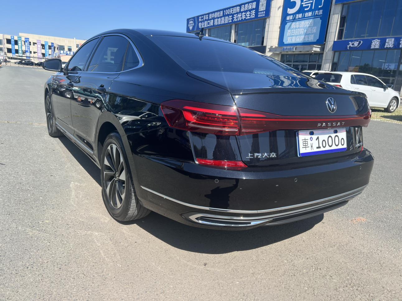 Volkswagen Passat (North America and China) 2024 thumb 2