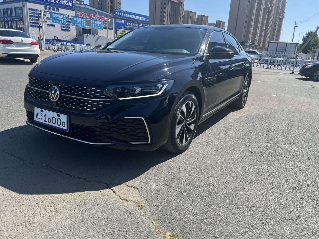 Volkswagen Passat (North America and China) 2024 thumb 12
