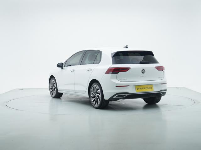 Volkswagen Golf Sportsvan 2023 thumb 3