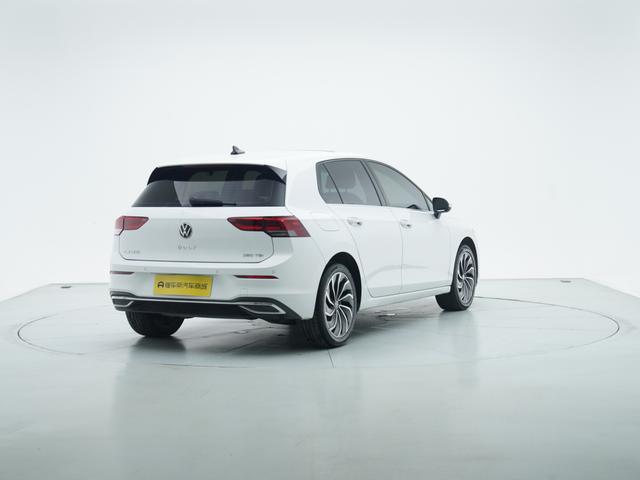 Volkswagen Golf Sportsvan 2023 thumb 5
