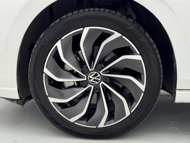 Volkswagen Golf Sportsvan 2023 thumb 7