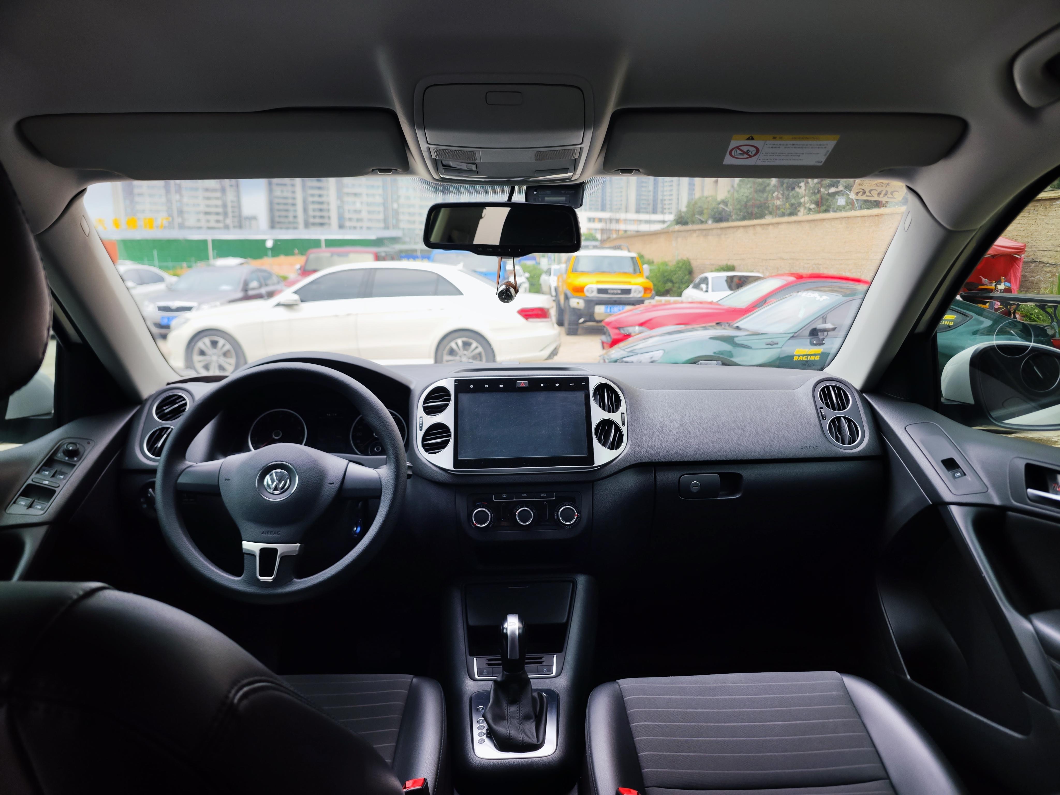 Volkswagen Tiguan 2015 thumb 5