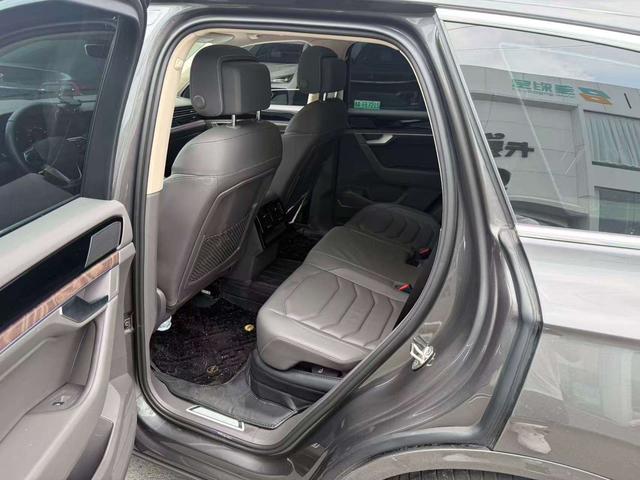 Volkswagen Touareg 2021 thumb 7