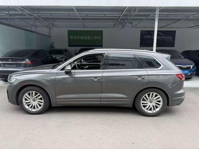 Volkswagen Touareg 2021 thumb 9