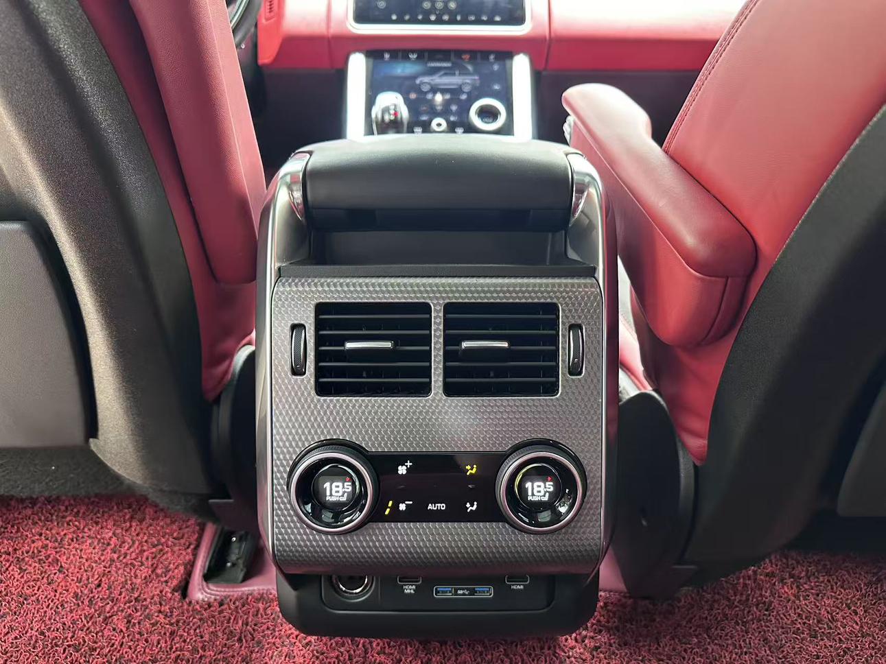 Land Rover Range Rover Sport 2018 thumb 10
