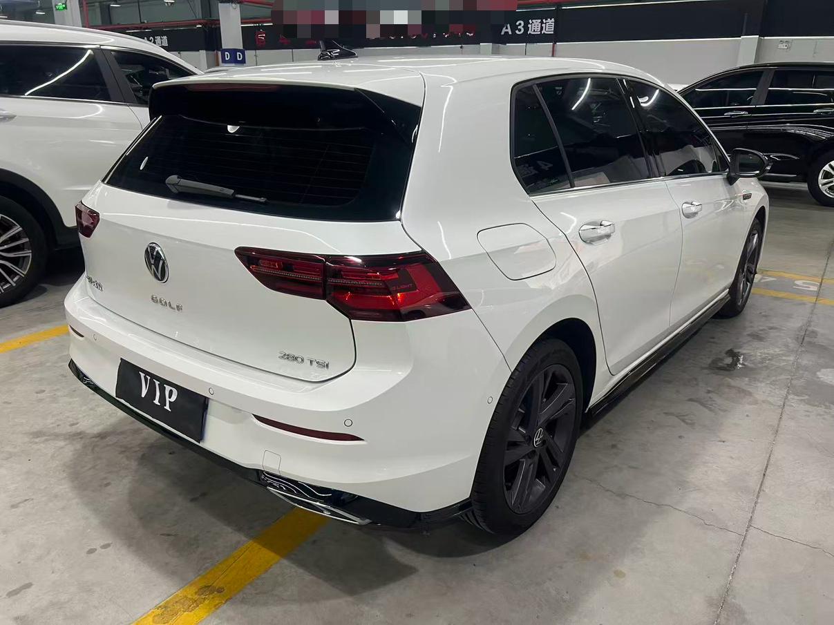 Volkswagen Golf Sportsvan 2023 thumb 4