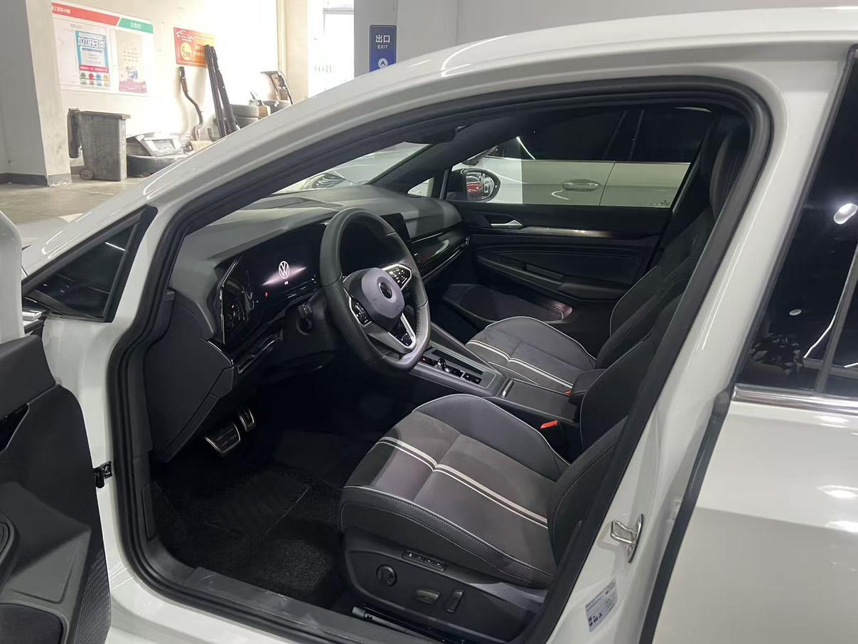 Volkswagen Golf Sportsvan 2023 thumb 7