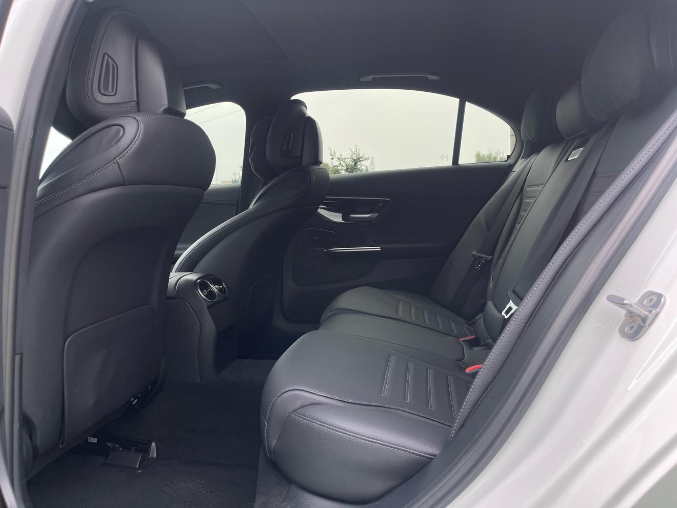Mercedes-Benz C-Класс 2024 thumb 10