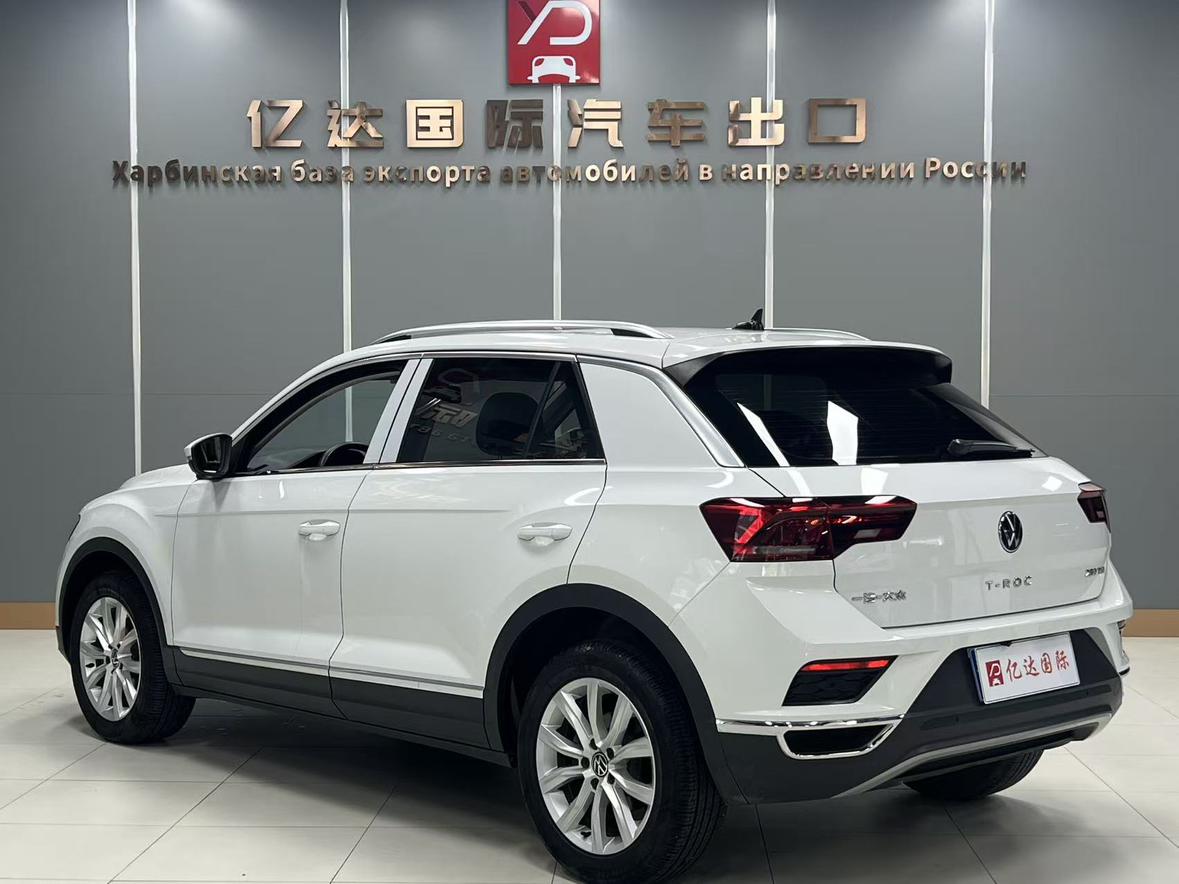 Volkswagen T-Roc 2022 thumb 2
